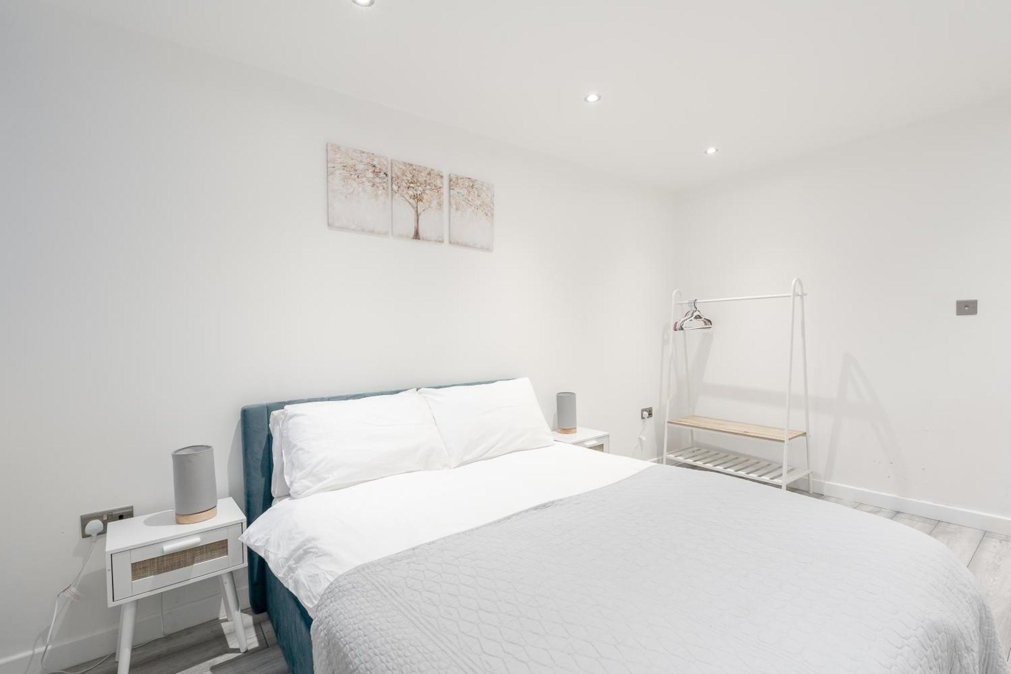Beautiful Flat Near Central London - Entire Flat - Equipped Kitchen - Private Bathroom Londres Exterior foto