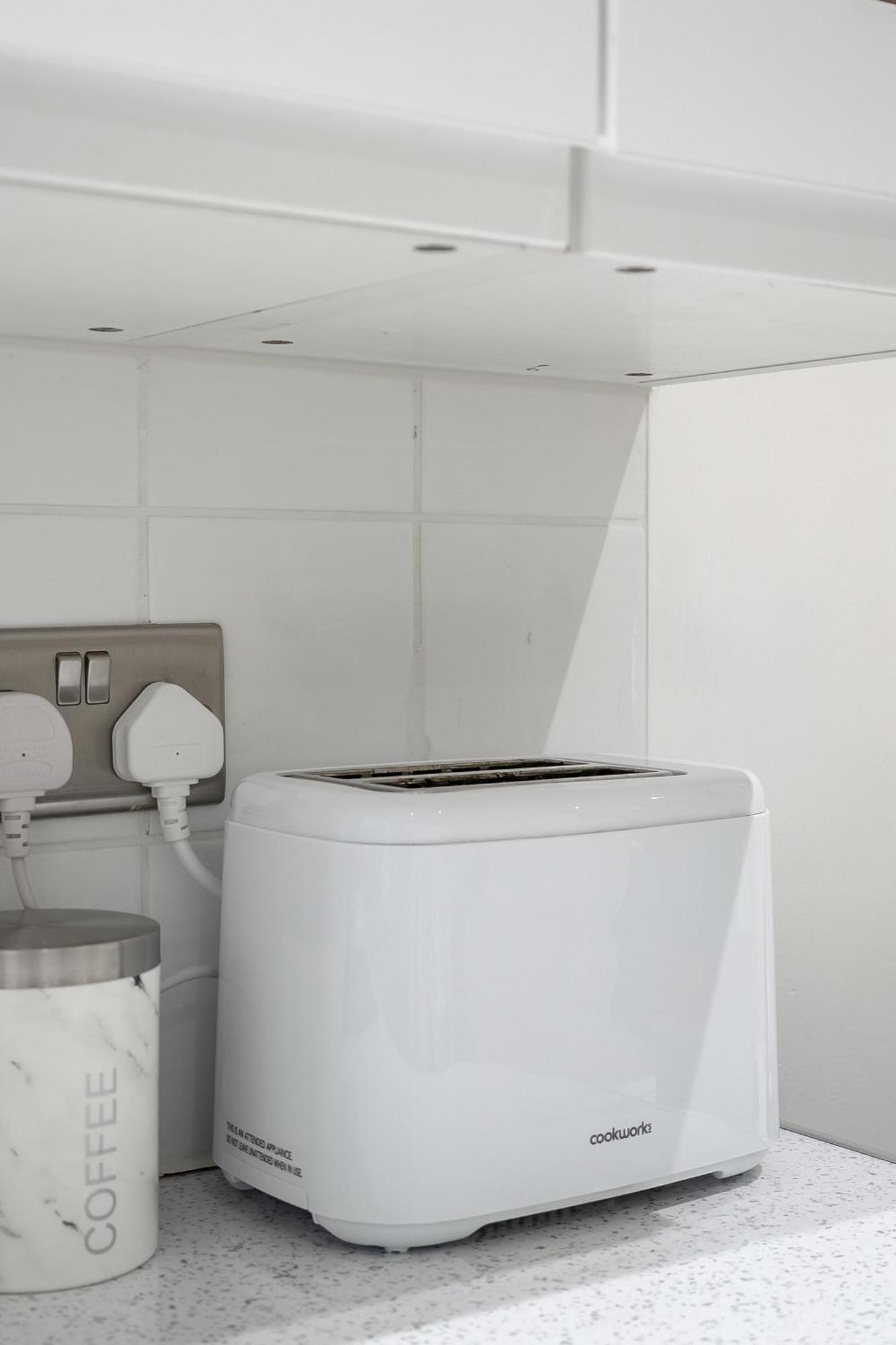 Beautiful Flat Near Central London - Entire Flat - Equipped Kitchen - Private Bathroom Londres Exterior foto