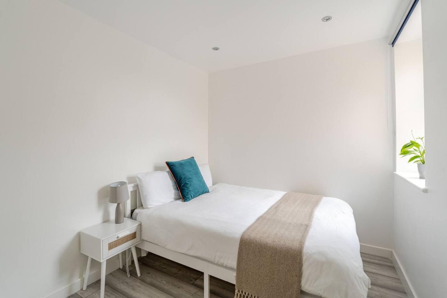 Beautiful Flat Near Central London - Entire Flat - Equipped Kitchen - Private Bathroom Londres Exterior foto